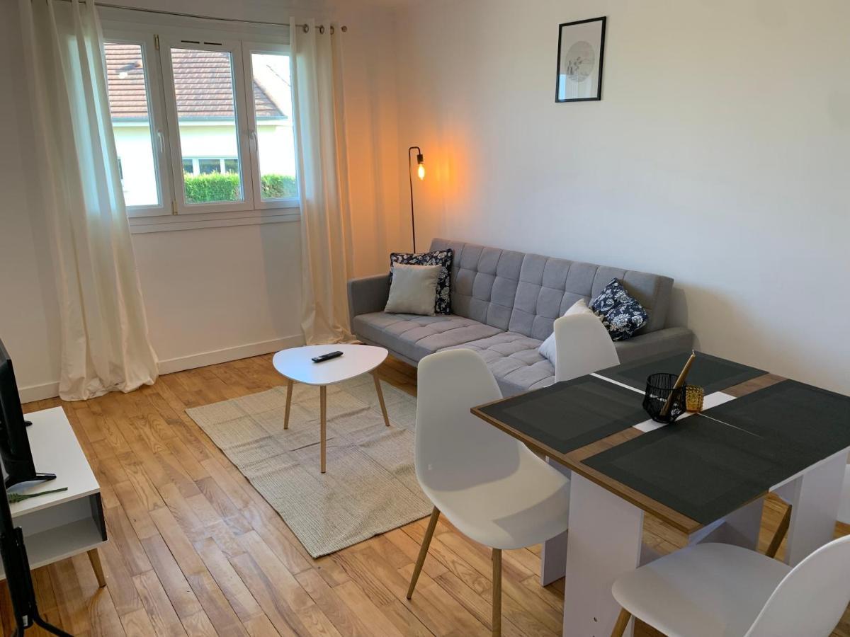 Lacolline-Ponthebert,Com - Appartement Entier Renove -Grand Parking Gratuit, Tout Equipe, Confortable, Netflix Et Amazon Prime Gratuits Et Illimites, Matelas Emma, Lave Linge, Vue Sur La Vallee, Rdc 외부 사진