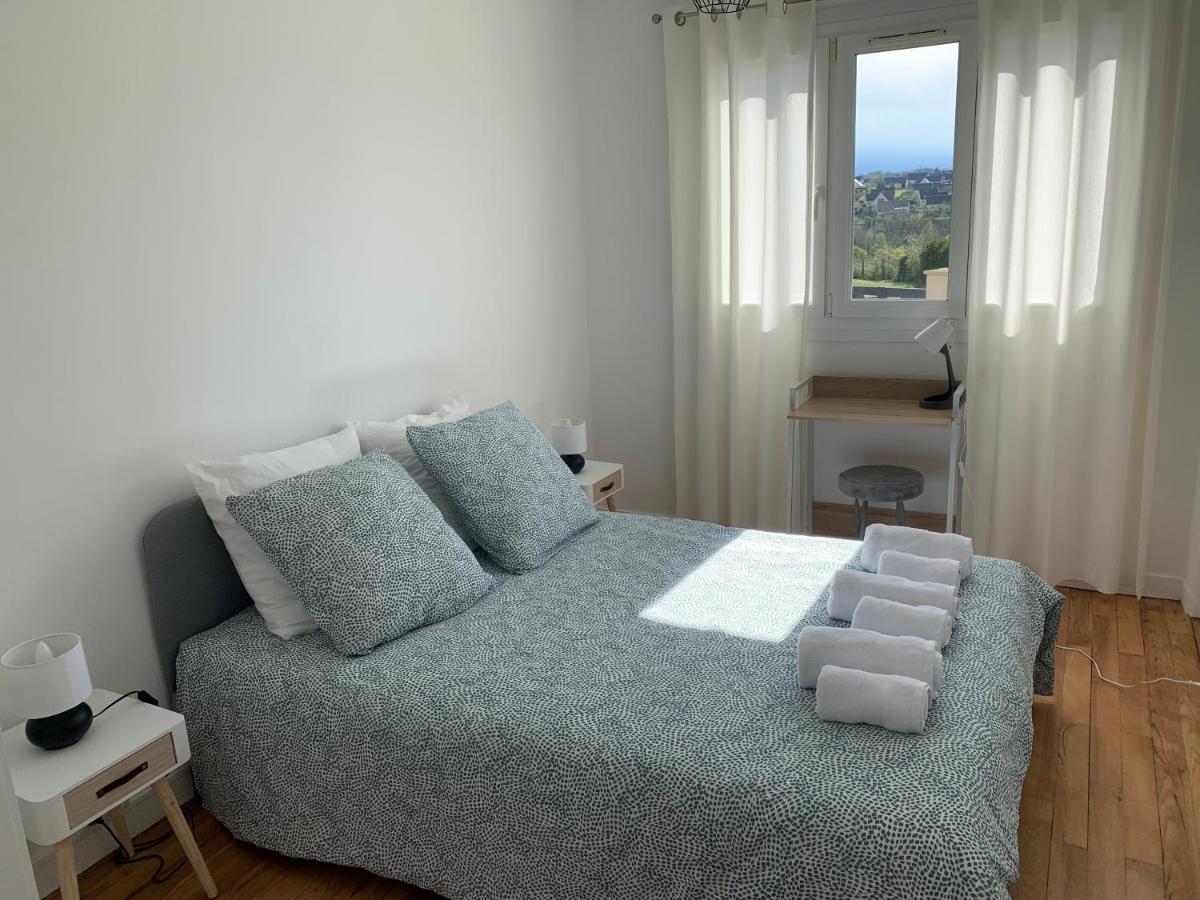 Lacolline-Ponthebert,Com - Appartement Entier Renove -Grand Parking Gratuit, Tout Equipe, Confortable, Netflix Et Amazon Prime Gratuits Et Illimites, Matelas Emma, Lave Linge, Vue Sur La Vallee, Rdc 외부 사진