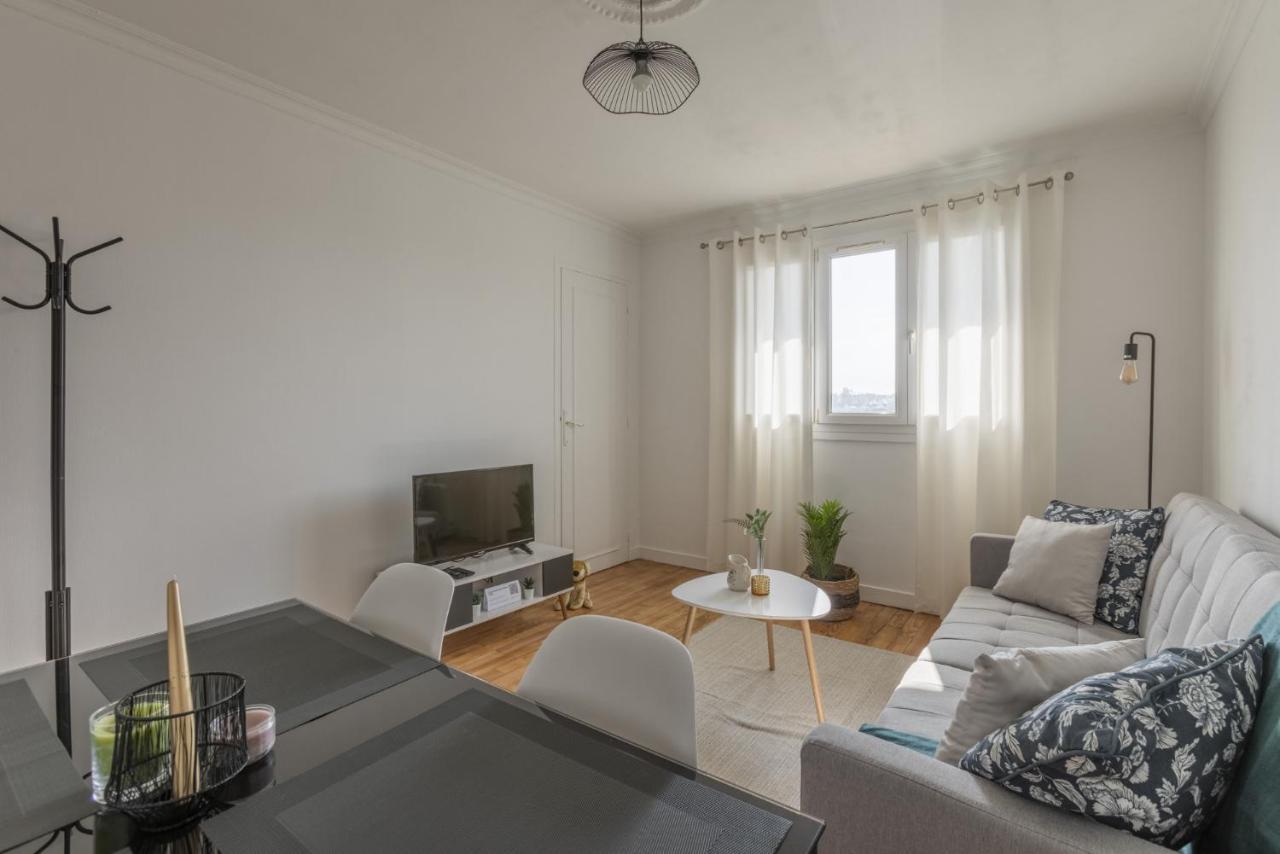 Lacolline-Ponthebert,Com - Appartement Entier Renove -Grand Parking Gratuit, Tout Equipe, Confortable, Netflix Et Amazon Prime Gratuits Et Illimites, Matelas Emma, Lave Linge, Vue Sur La Vallee, Rdc 외부 사진